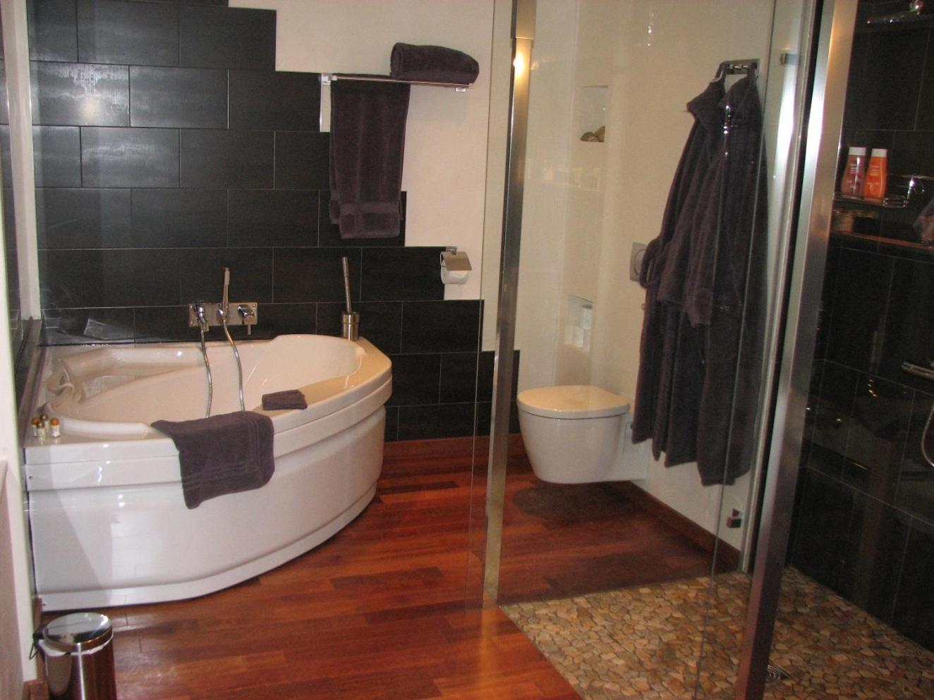 Chambres D'Hotes Domaine Saint-Joly Lasbordes Dış mekan fotoğraf